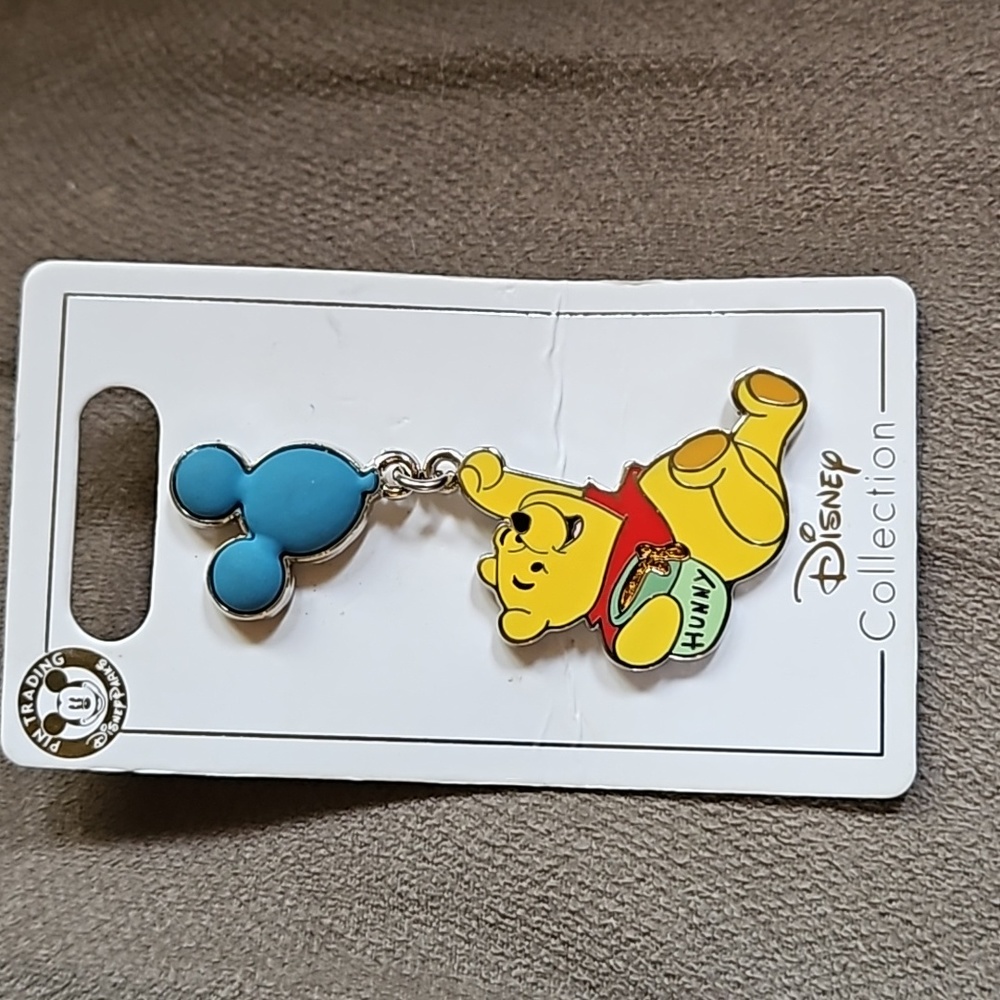 Disney Collection Pin (Winnie) - Picture 4 of 4